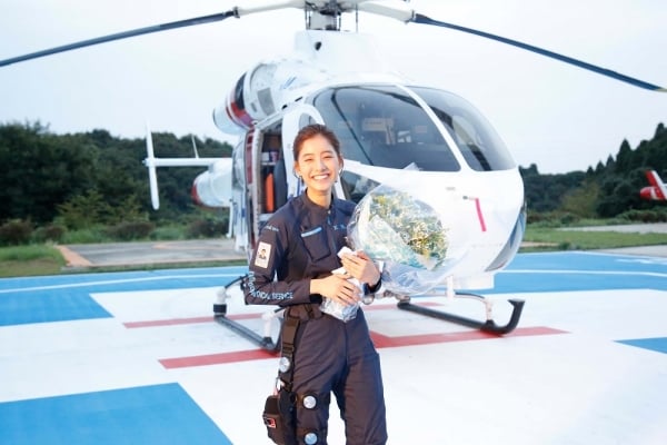 新木優子様クランクアップお写真WEB DSC_I1A0331